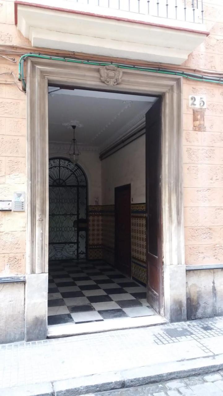 Loft Del Arte Apartment Cadiz Luaran gambar